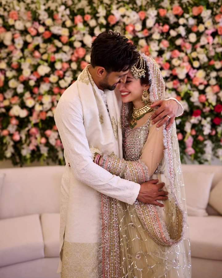 Shoaib Malik marries Pakistan actor Sana Javed